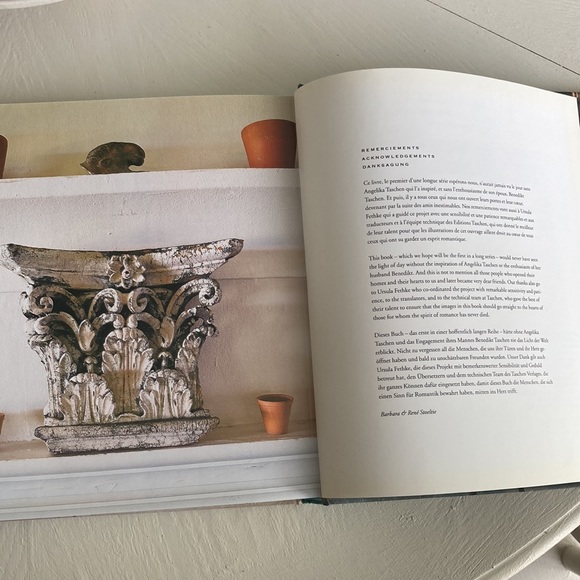 Gorgeous Book - Picture 16 of 16